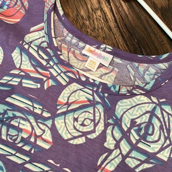 LuLaRoe Carly- Rose print! - Picture 2 of 4